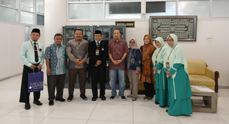 Kunjungan Ke Universitas Muhammadiyah Surakarta (UMS)